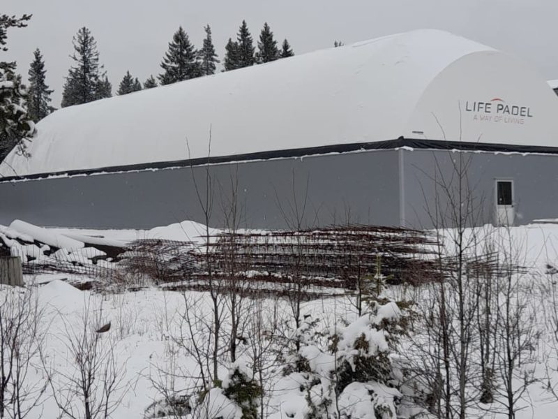 realizzazione copertura campo padel svezia